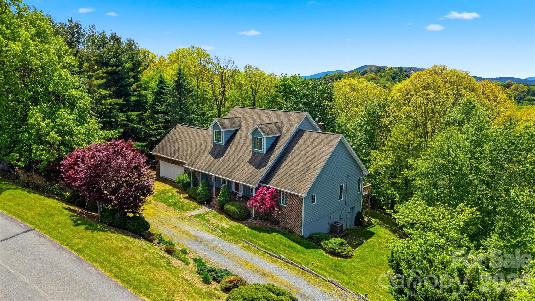 277 Rembrandt Drive