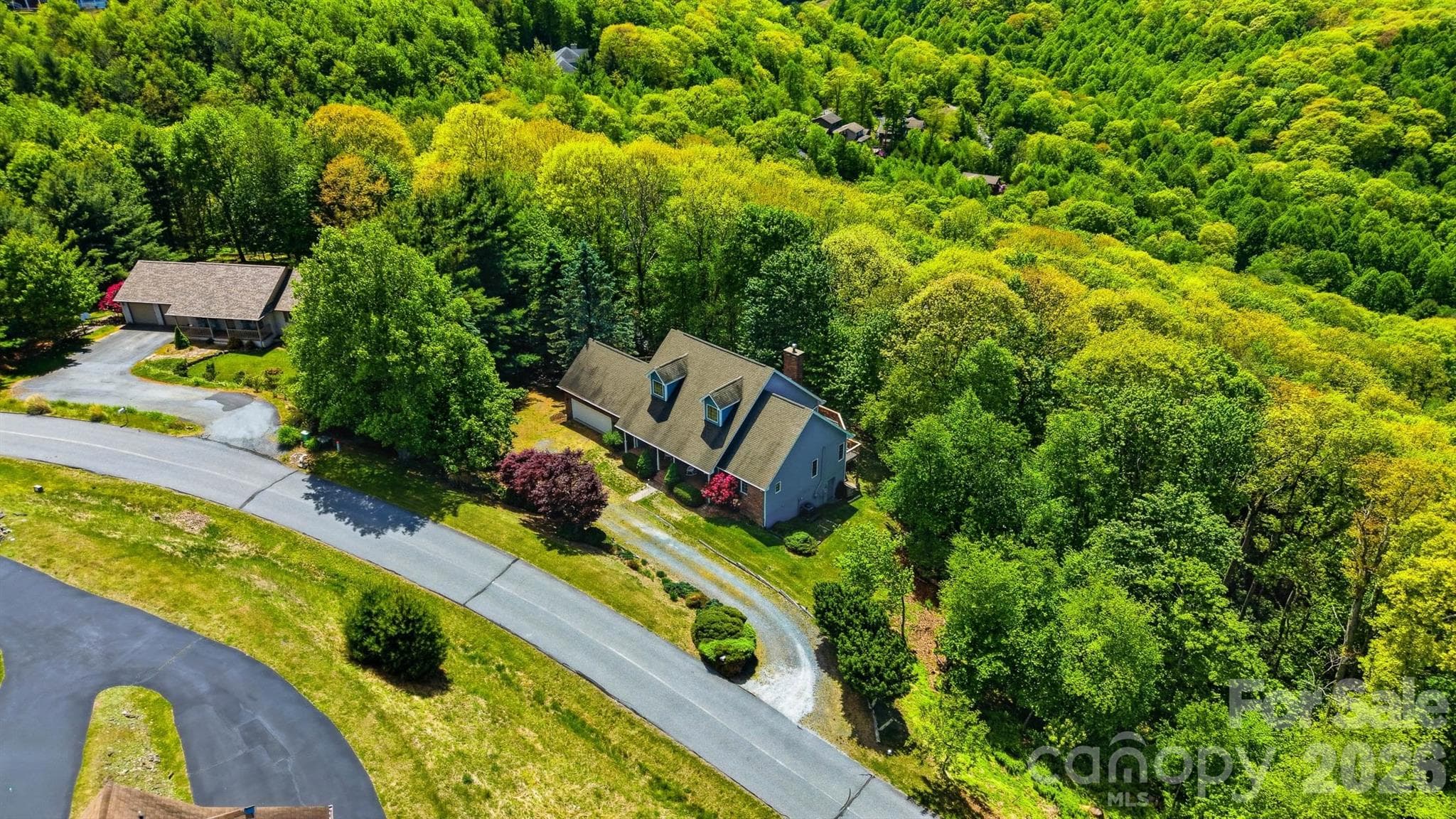 Single Family Residence at 277 Rembrandt Drive, Boone, photo 37 of 48