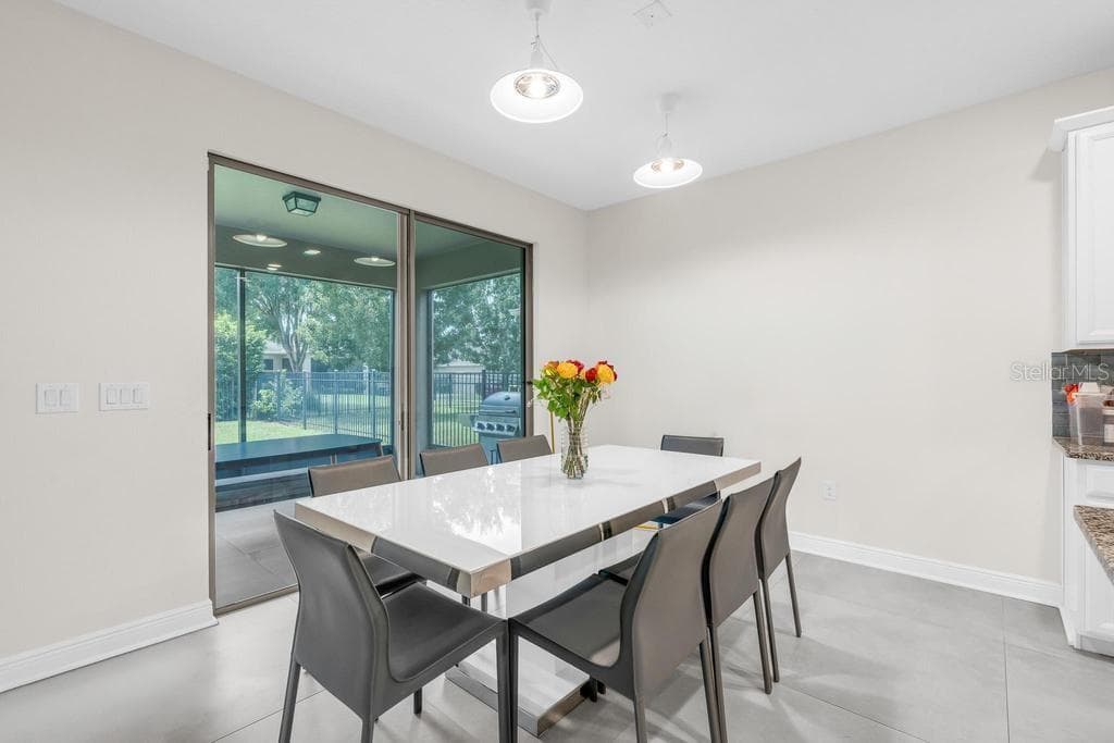 Single Family Residence at 15512 FOUNTAIN COVE CT, WINTER GARDEN, photo 18 of 55