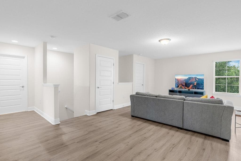 Single Family Residence at 15512 FOUNTAIN COVE CT, WINTER GARDEN, photo 37 of 55