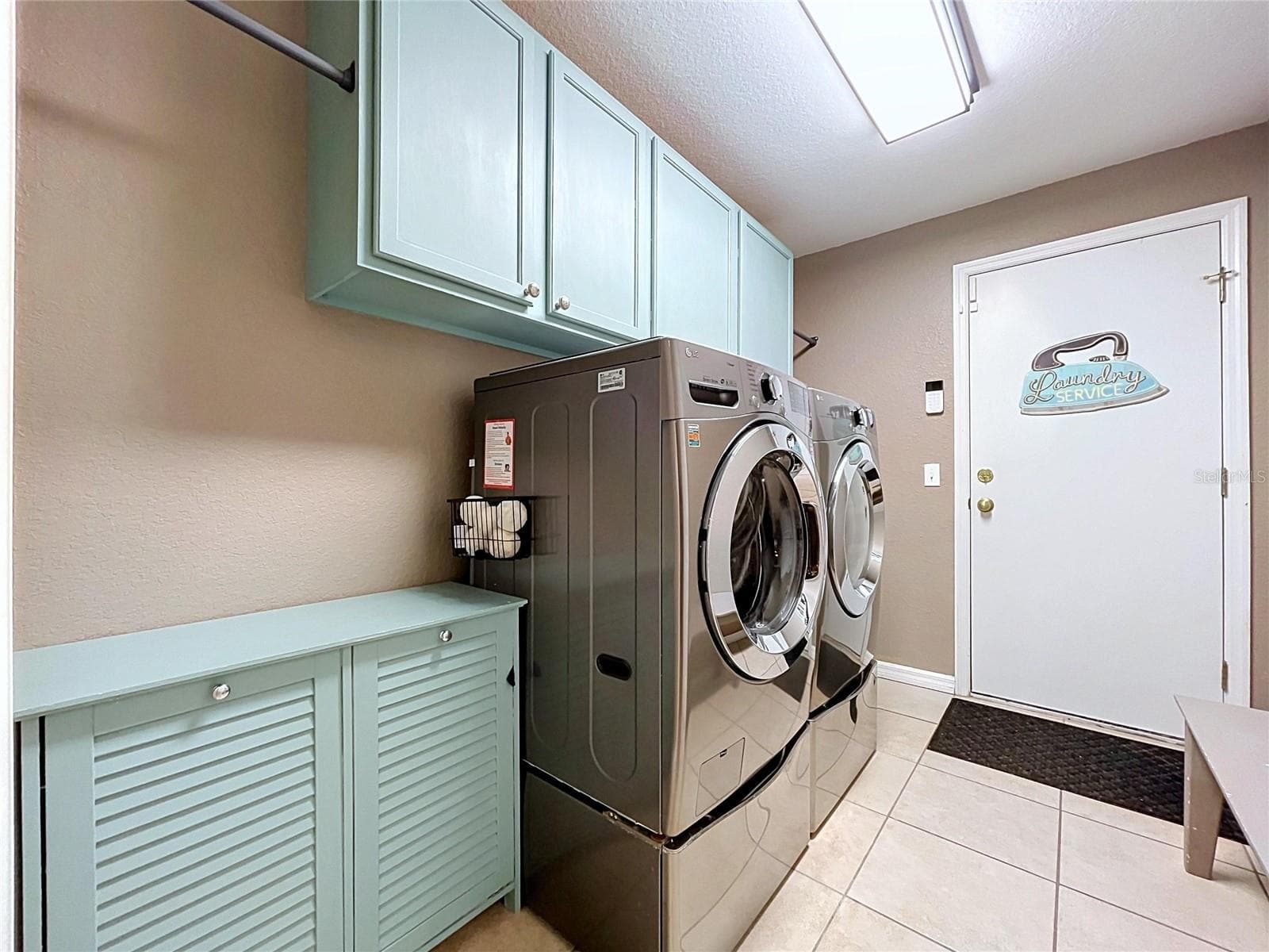 Inside Laundry - 1748 BROOKSTONE WAY, PLANT CITY