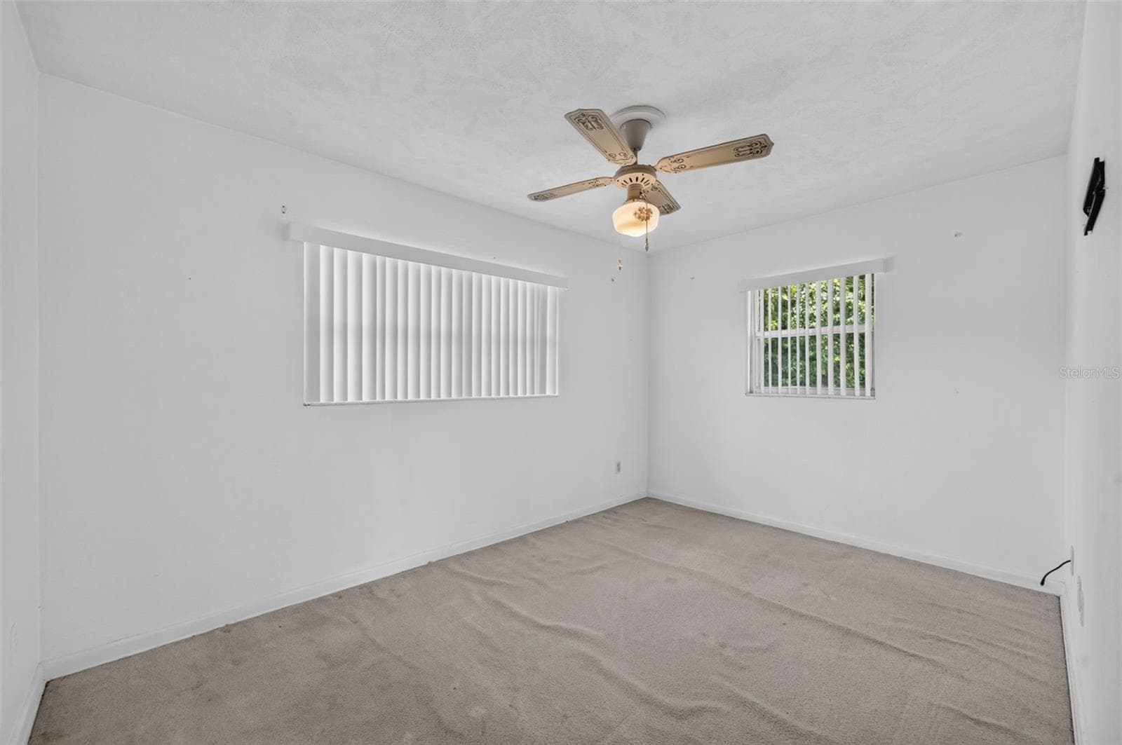 Bedroom — flooring in need of repair. - 212 15TH AVE, OCOEE