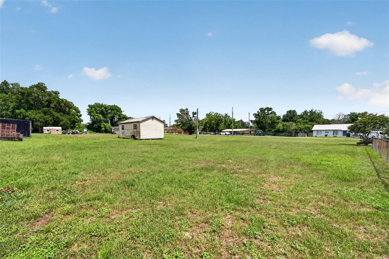 Additional exterior yard view. - 212 15TH AVE, OCOEE