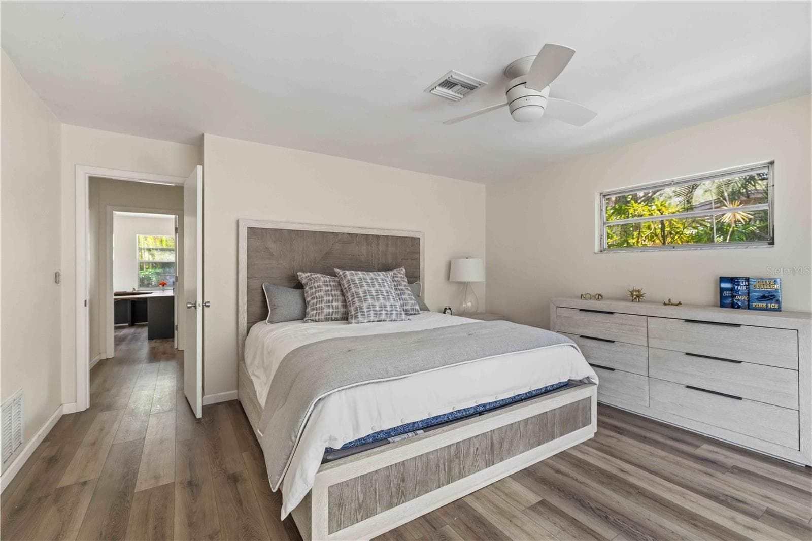 Single Family Residence at 3629 EGERTON CIR, SARASOTA, photo 21 of 52