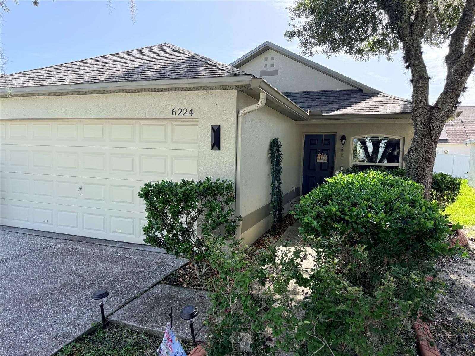 Single Family Residence at 6224 TABOGI TRL, WESLEY CHAPEL, photo 2 of 14