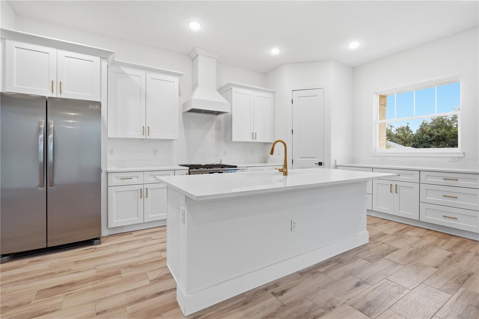 Single Family Residence at 8730 NW 17TH CIR, OCALA, photo 16 of 41