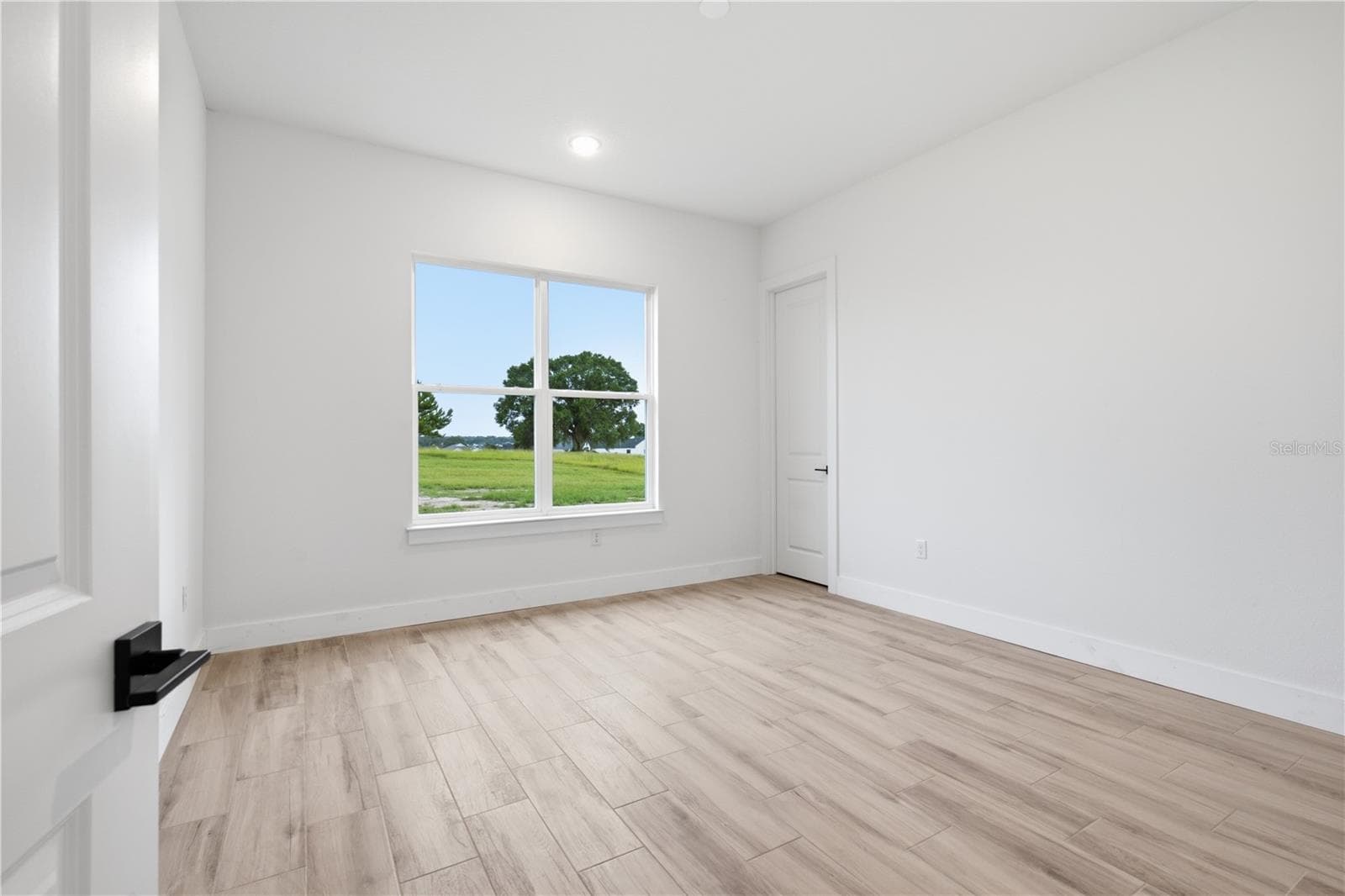 Guest bedroom - 8730 NW 17TH CIR, OCALA