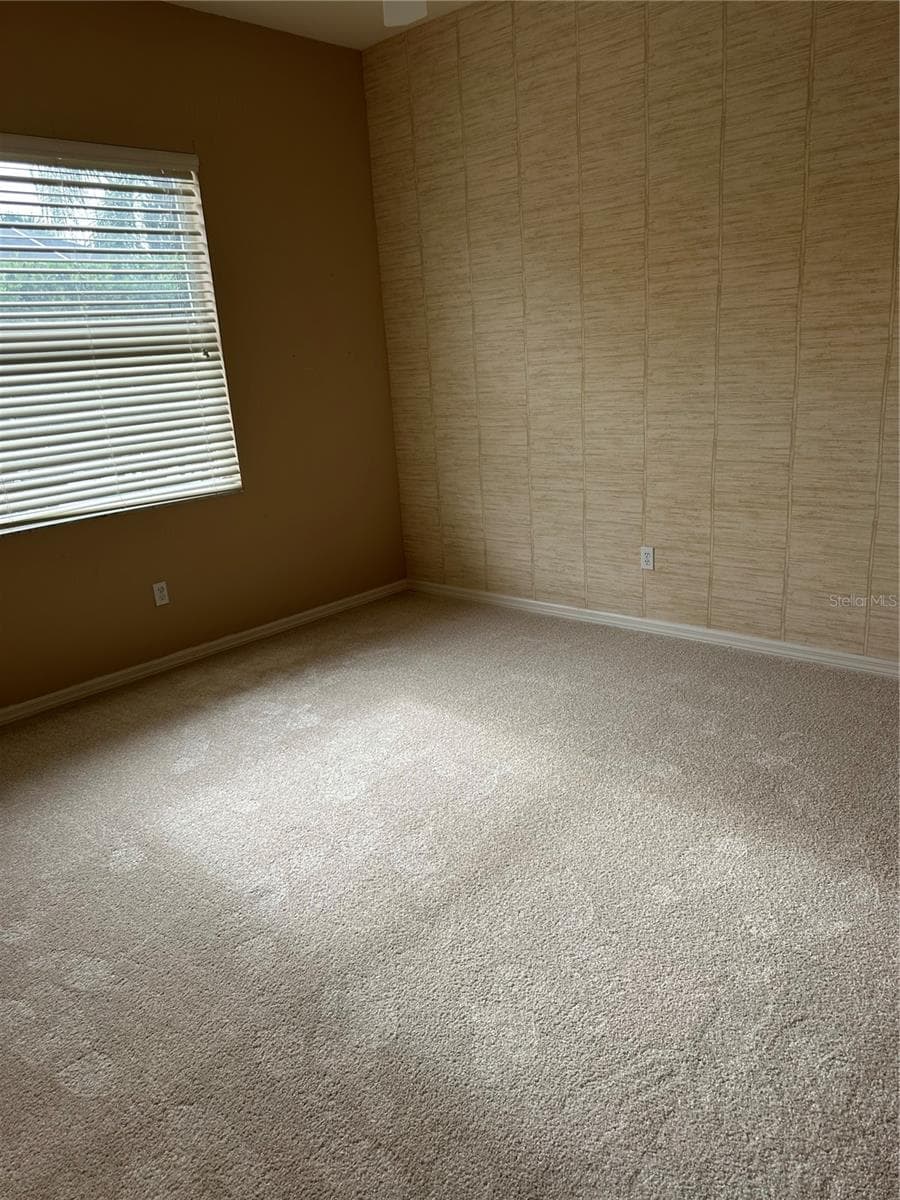 Single Family Residence at 11837 GRAND ISLES LN, FORT MYERS, photo 7 of 23