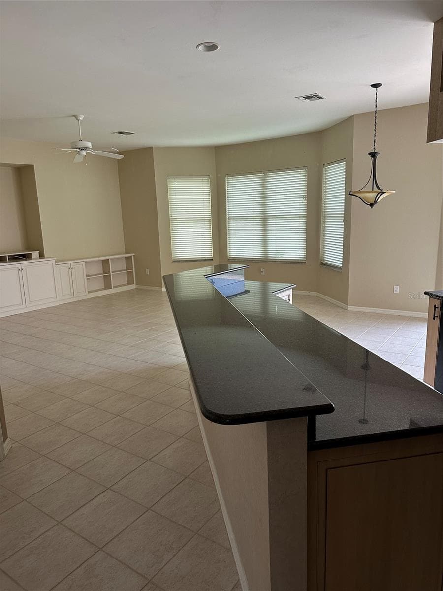 Single Family Residence at 11837 GRAND ISLES LN, FORT MYERS, photo 12 of 23