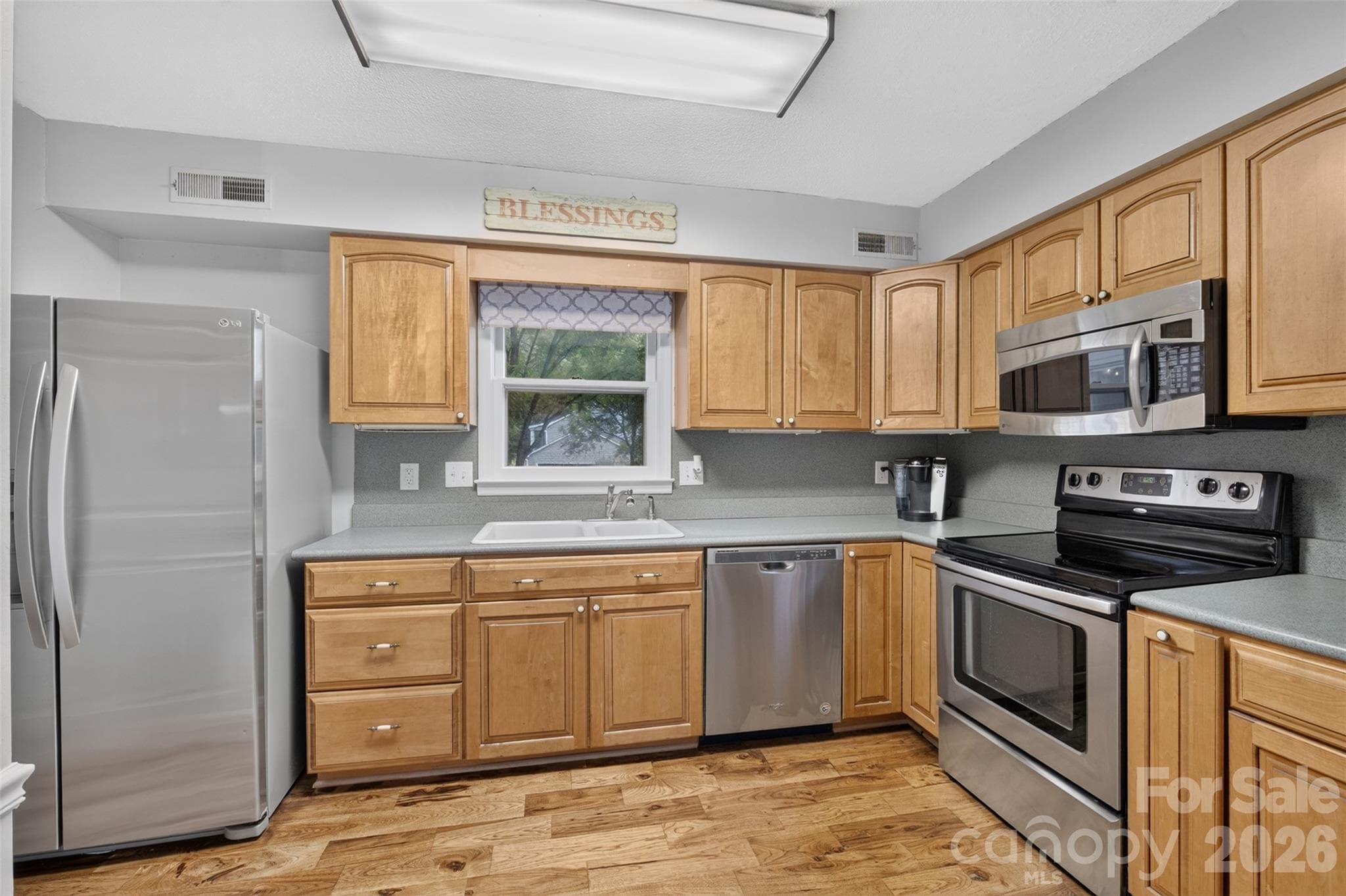 Single Family Residence at 140 Raintree Road, Advance, photo 9 of 19