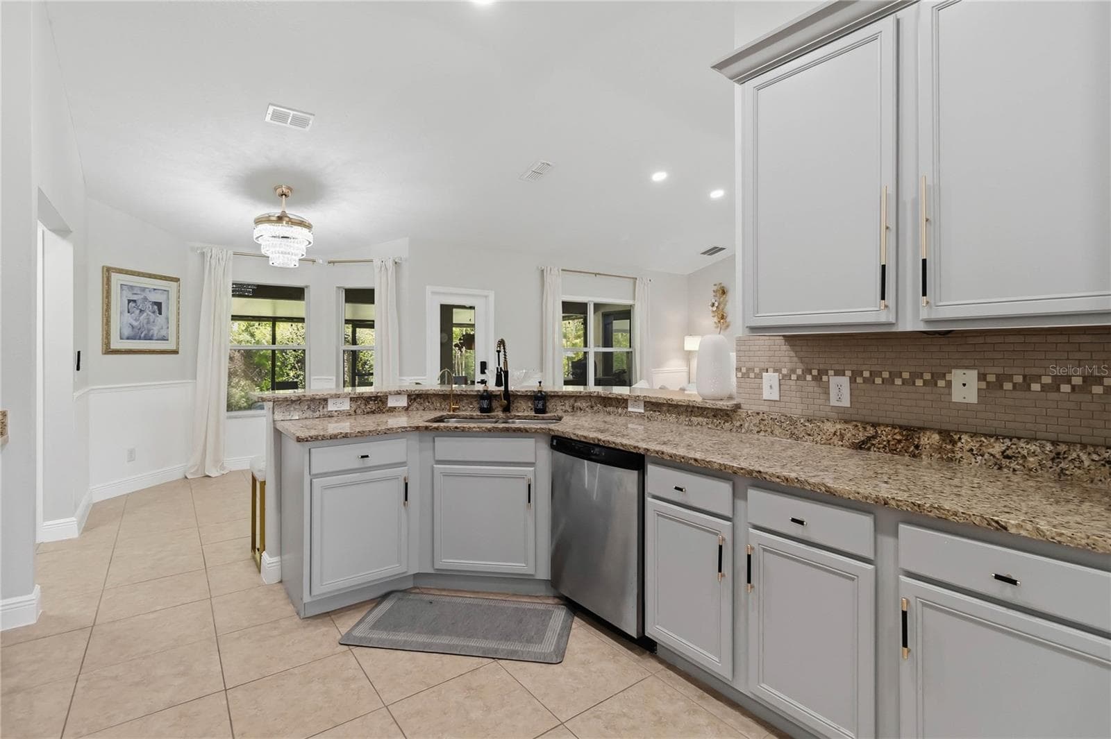 Single Family Residence at 3014 SAND STONE CIR, ST CLOUD, photo 19 of 59