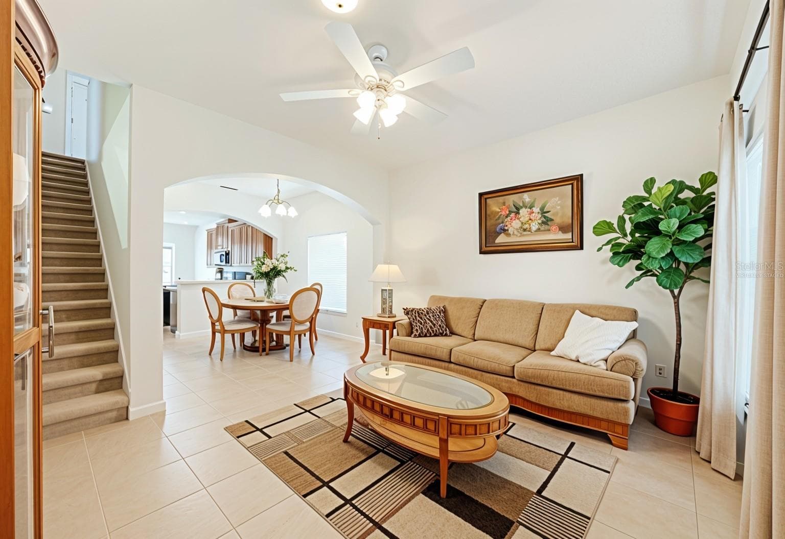 Virtually staged decorations - 16543 CEDAR CREST DR, ORLANDO