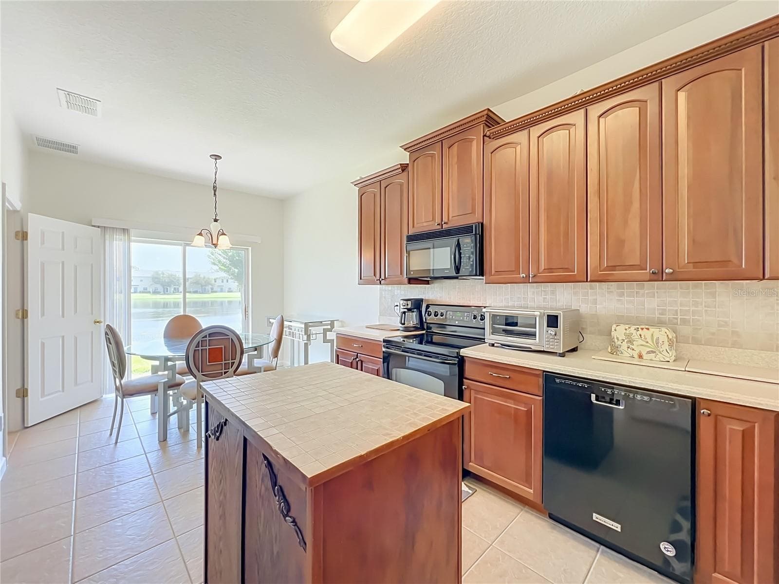 Townhouse at 16543 CEDAR CREST DR, ORLANDO, photo 17 of 65