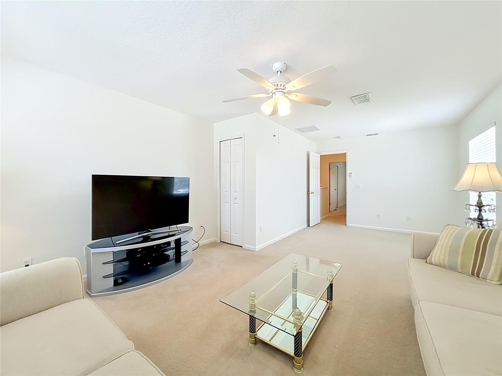 Fifth bedroom or bonus room with closet - 16543 CEDAR CREST DR, ORLANDO