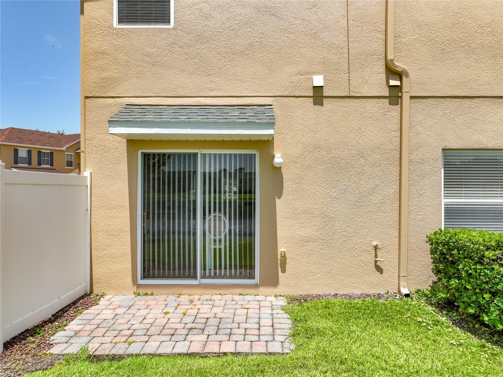 Back porch view - 16543 CEDAR CREST DR, ORLANDO