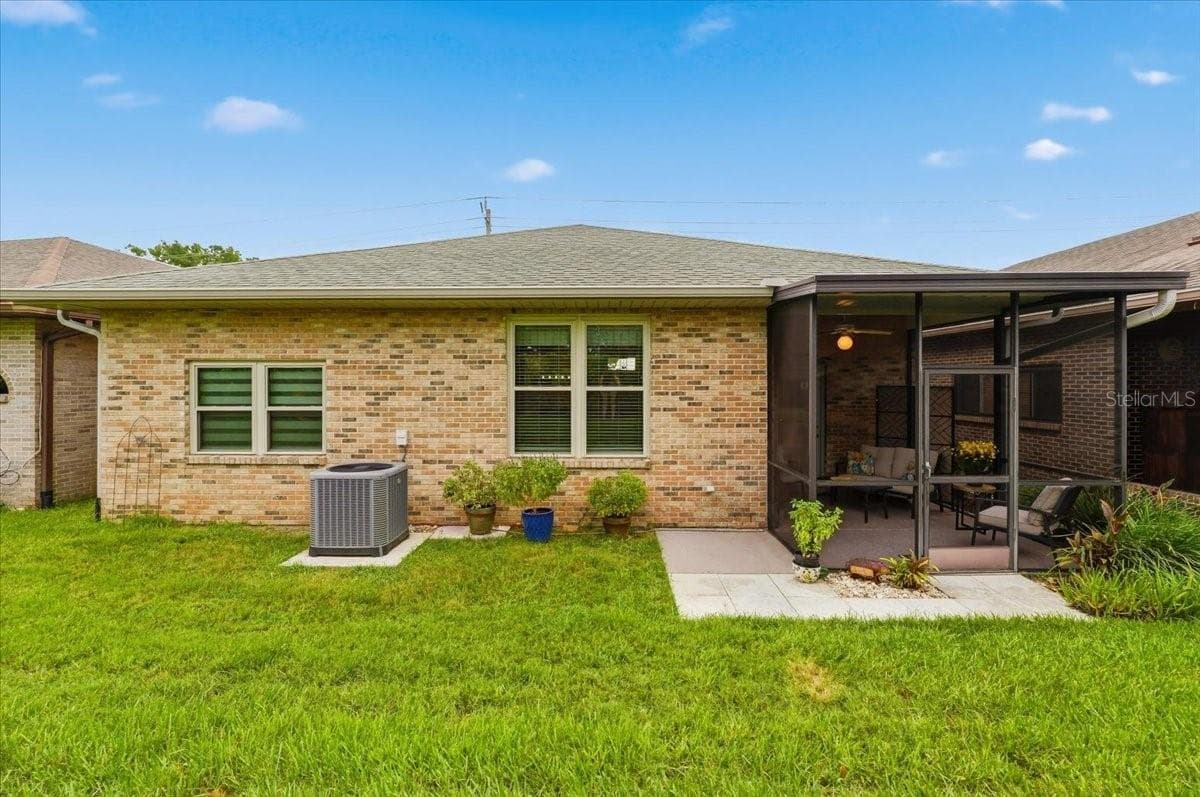 Single Family Residence at 730 MARTINIQUE CIR, LAKELAND, photo 49 of 62