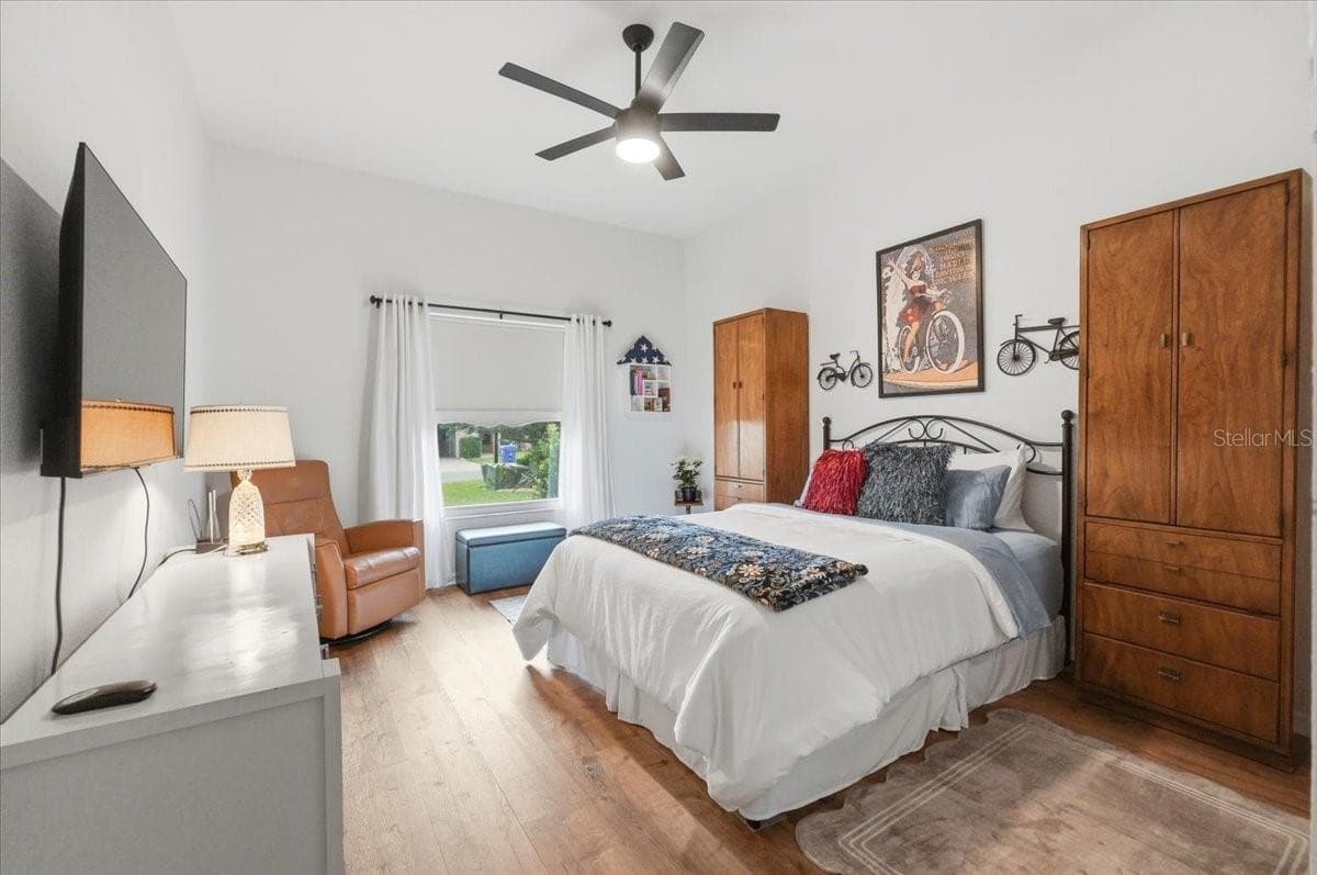 Single Family Residence at 730 MARTINIQUE CIR, LAKELAND, photo 38 of 62
