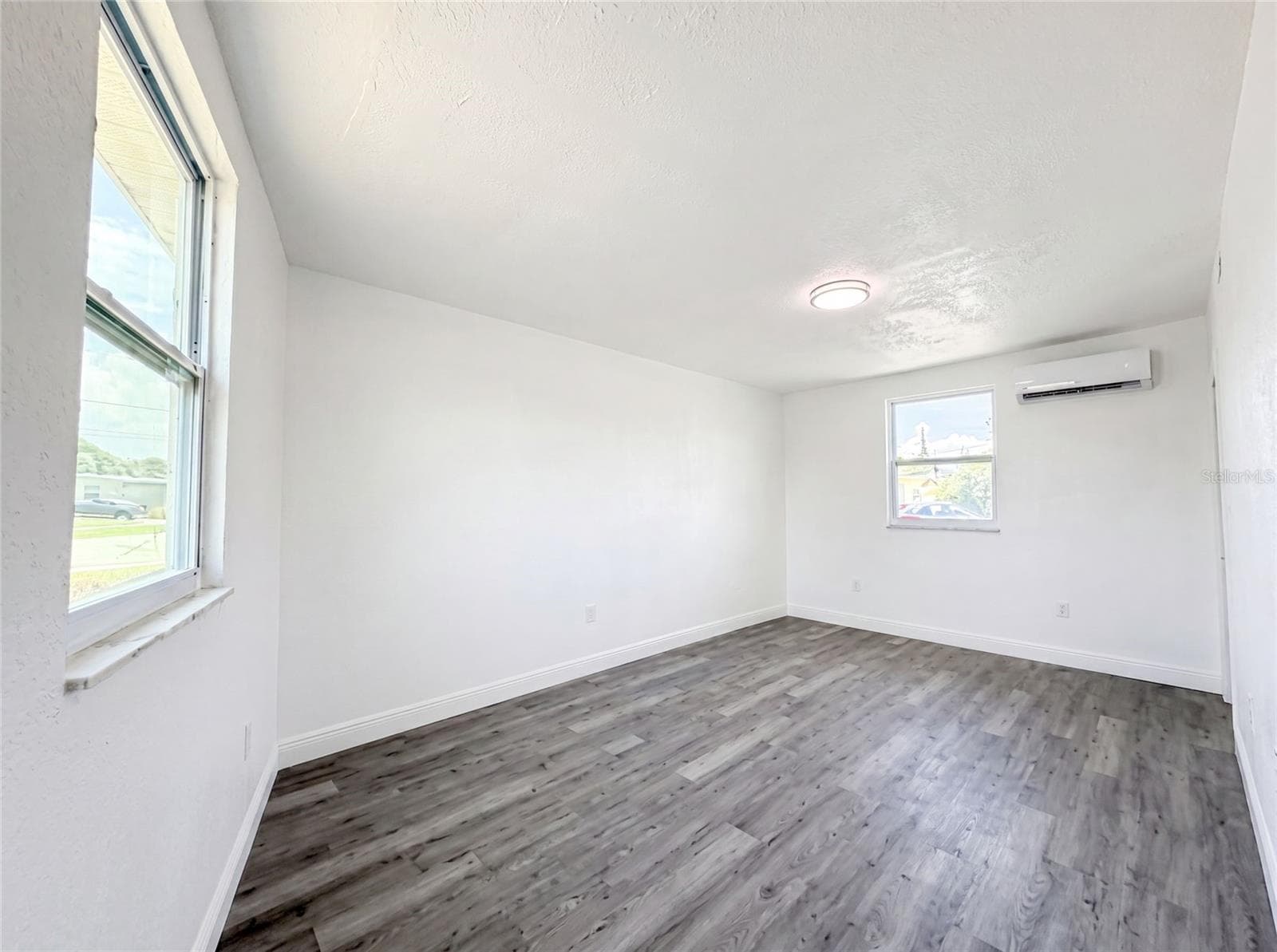 Single Family Residence at 21530 GLENDALE AVE, PORT CHARLOTTE, photo 11 of 25