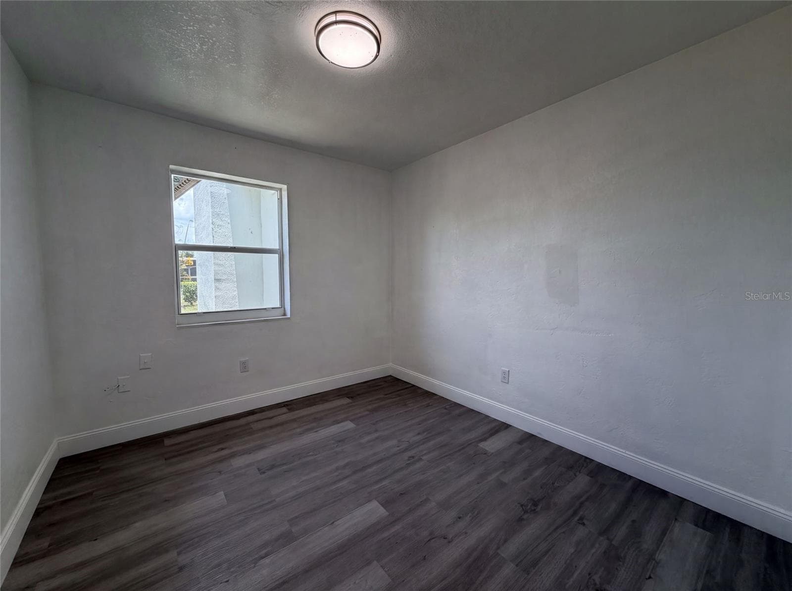 Single Family Residence at 21530 GLENDALE AVE, PORT CHARLOTTE, photo 12 of 25