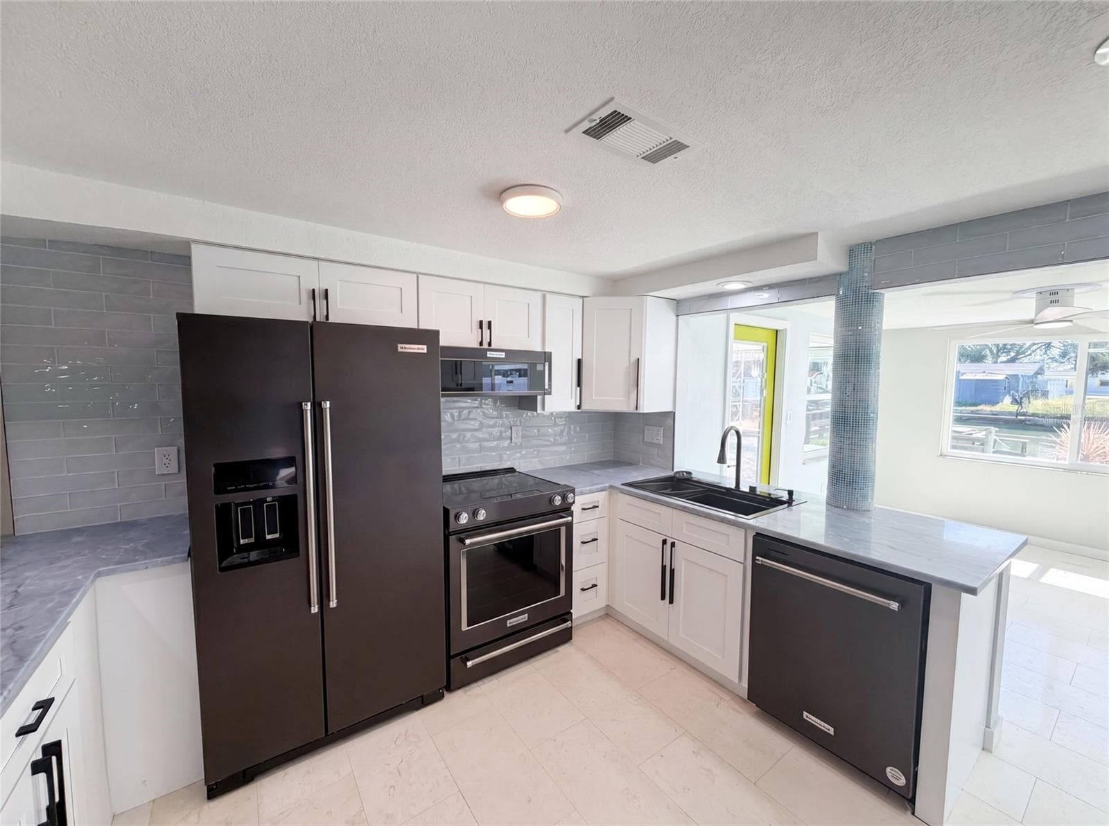Virtually Staged - 13638 EVELANE DR, HUDSON