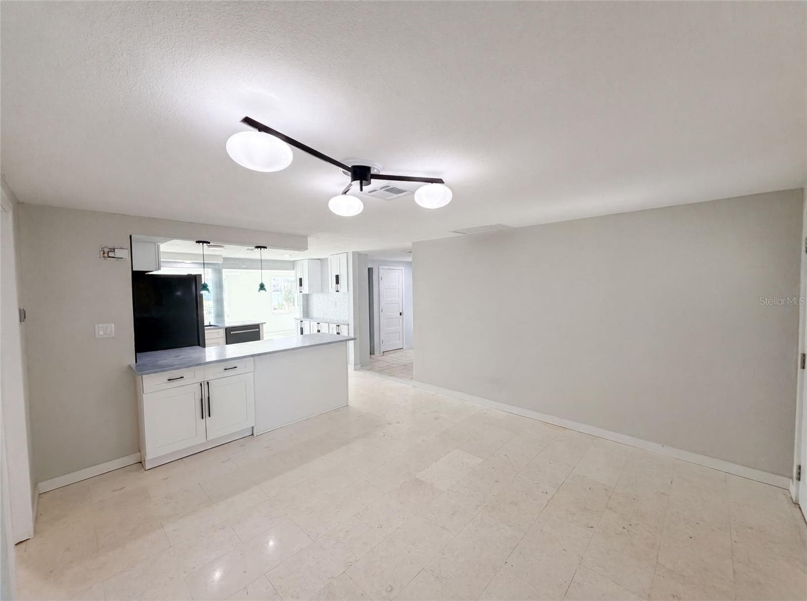 Single Family Residence at 13638 EVELANE DR, HUDSON, photo 6 of 29