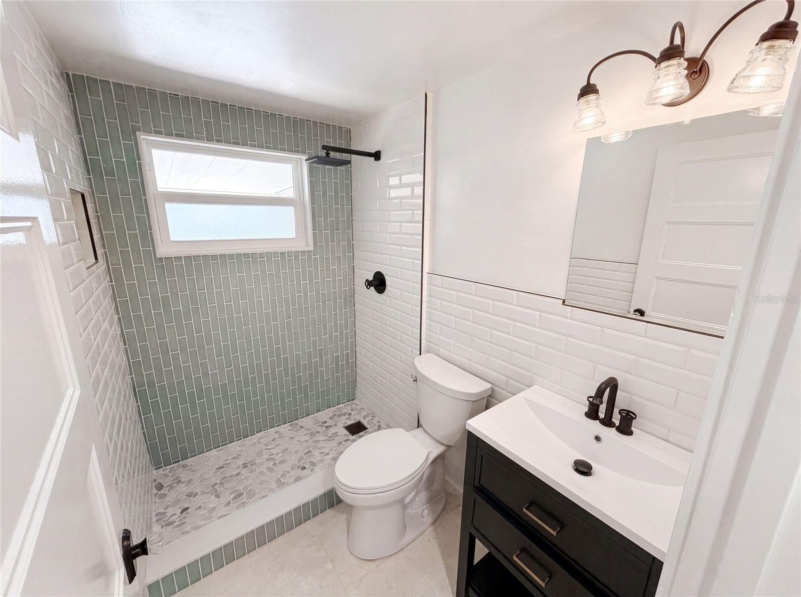 Single Family Residence at 13638 EVELANE DR, HUDSON, photo 10 of 29