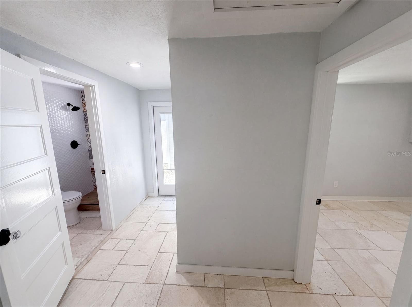 Single Family Residence at 13638 EVELANE DR, HUDSON, photo 15 of 29