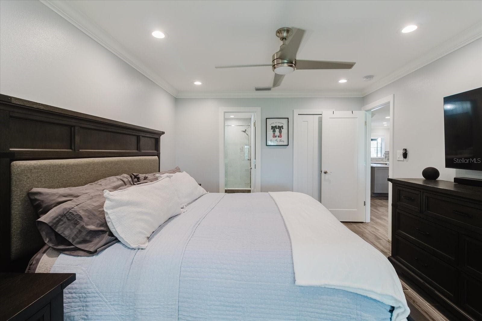 Condominium at 2073 SKIMMER CT W #222, CLEARWATER, photo 38 of 80
