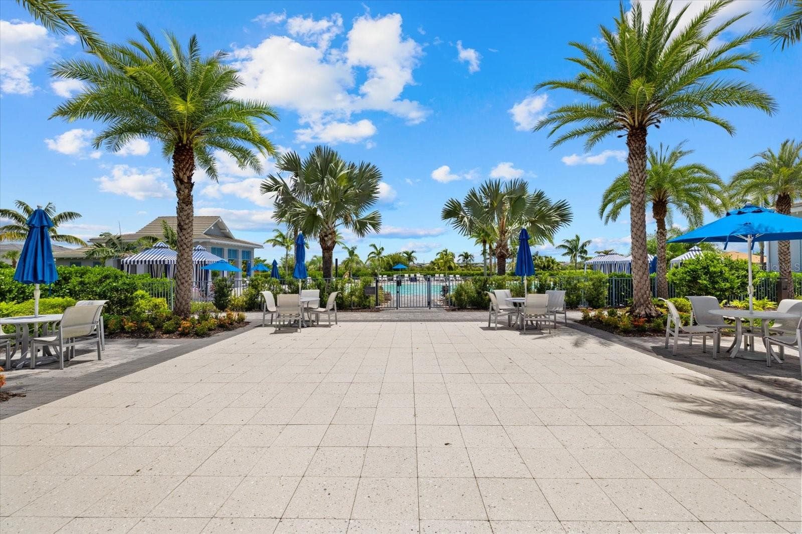 Amenity Center - 8133 NEVIS RUN, LAKEWOOD RANCH