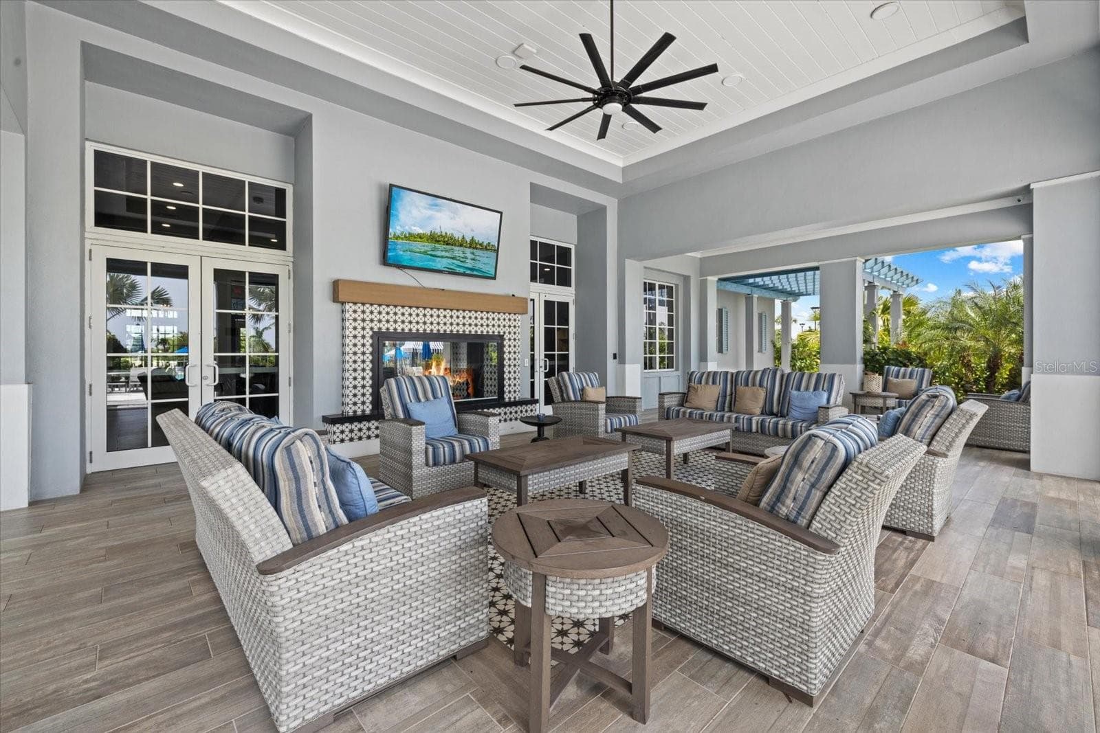 Outdoor Amenity Area - 8133 NEVIS RUN, LAKEWOOD RANCH