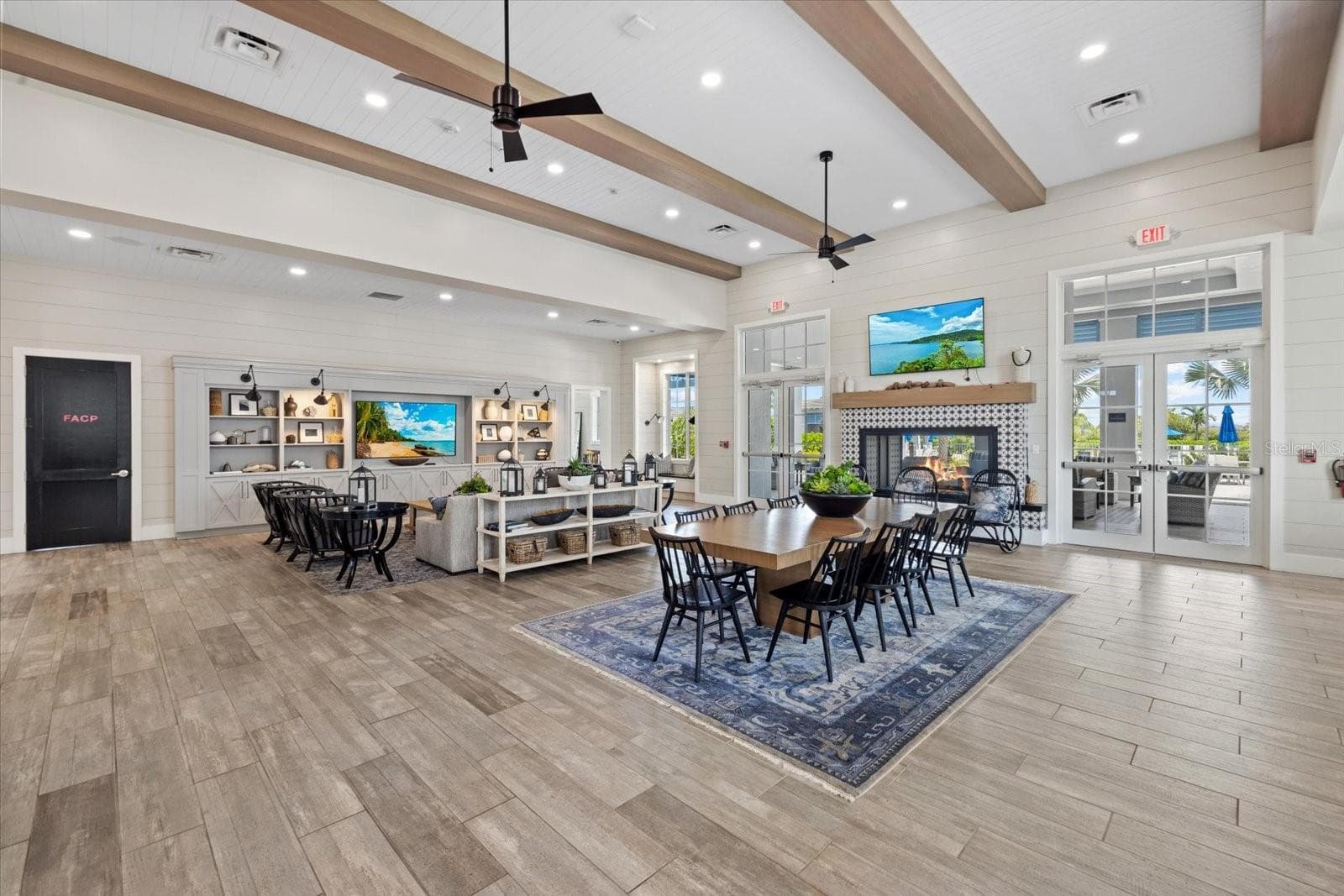Clubhouse - 8133 NEVIS RUN, LAKEWOOD RANCH