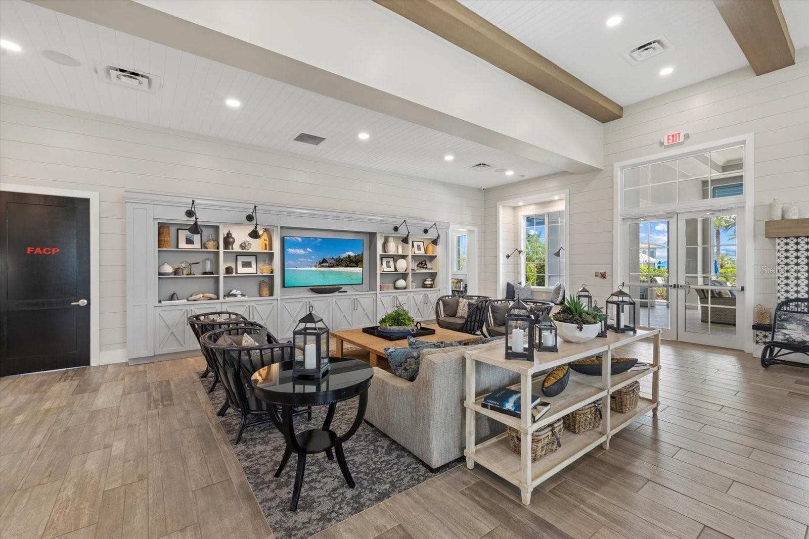 Clubhouse - 8133 NEVIS RUN, LAKEWOOD RANCH