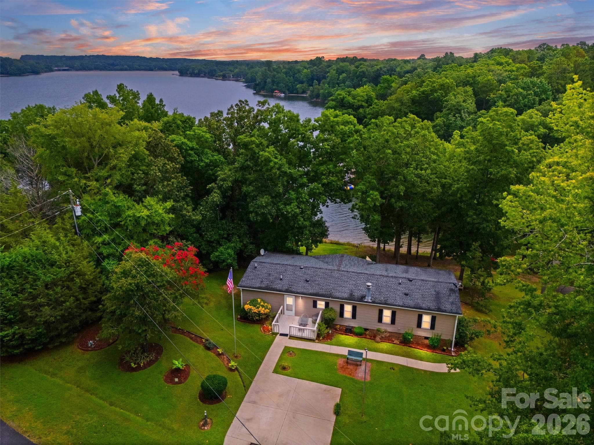 2071 Chameleon Road