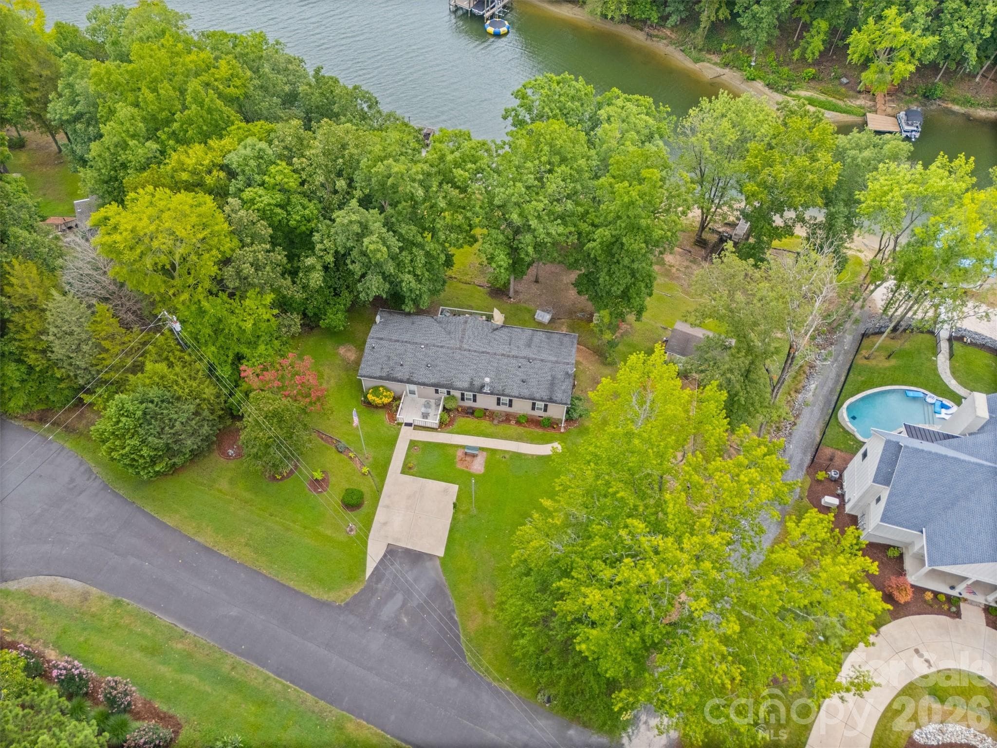 Single Family Residence at 2071 Chameleon Road, York, photo 40 of 46