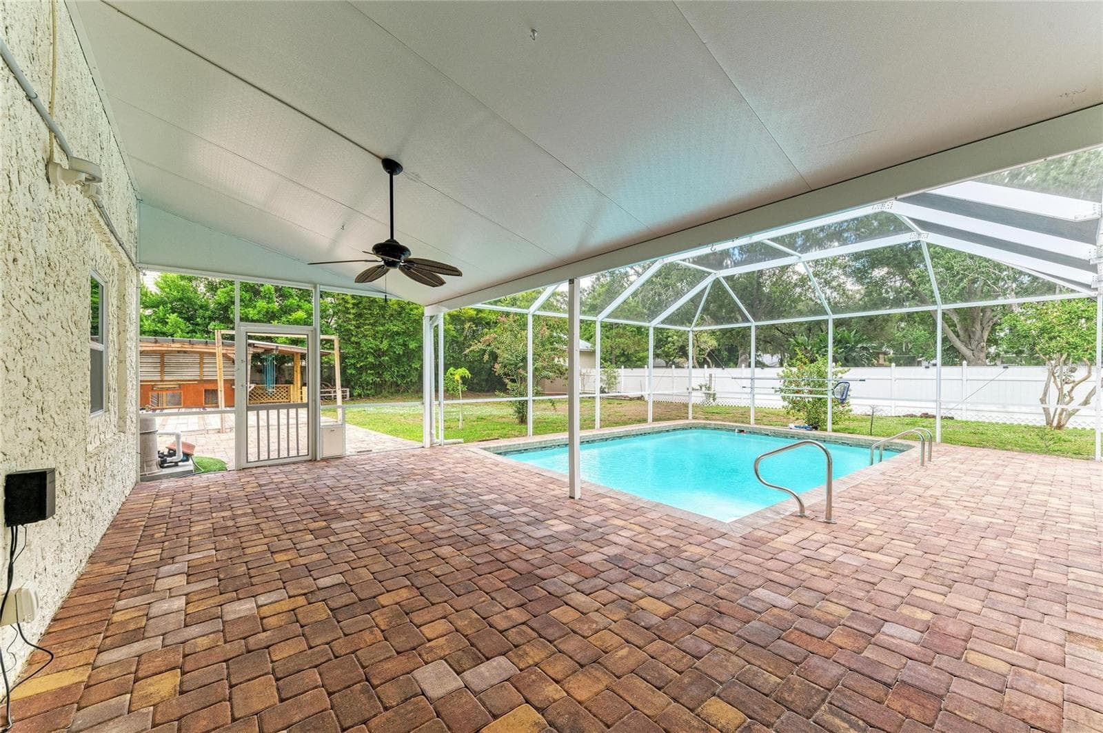 Single Family Residence at 1712 4TH ST W, PALMETTO, photo 57 of 95