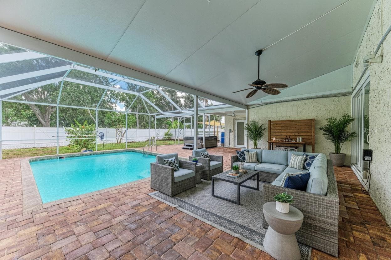 Virtual Staging - 1712 4TH ST W, PALMETTO