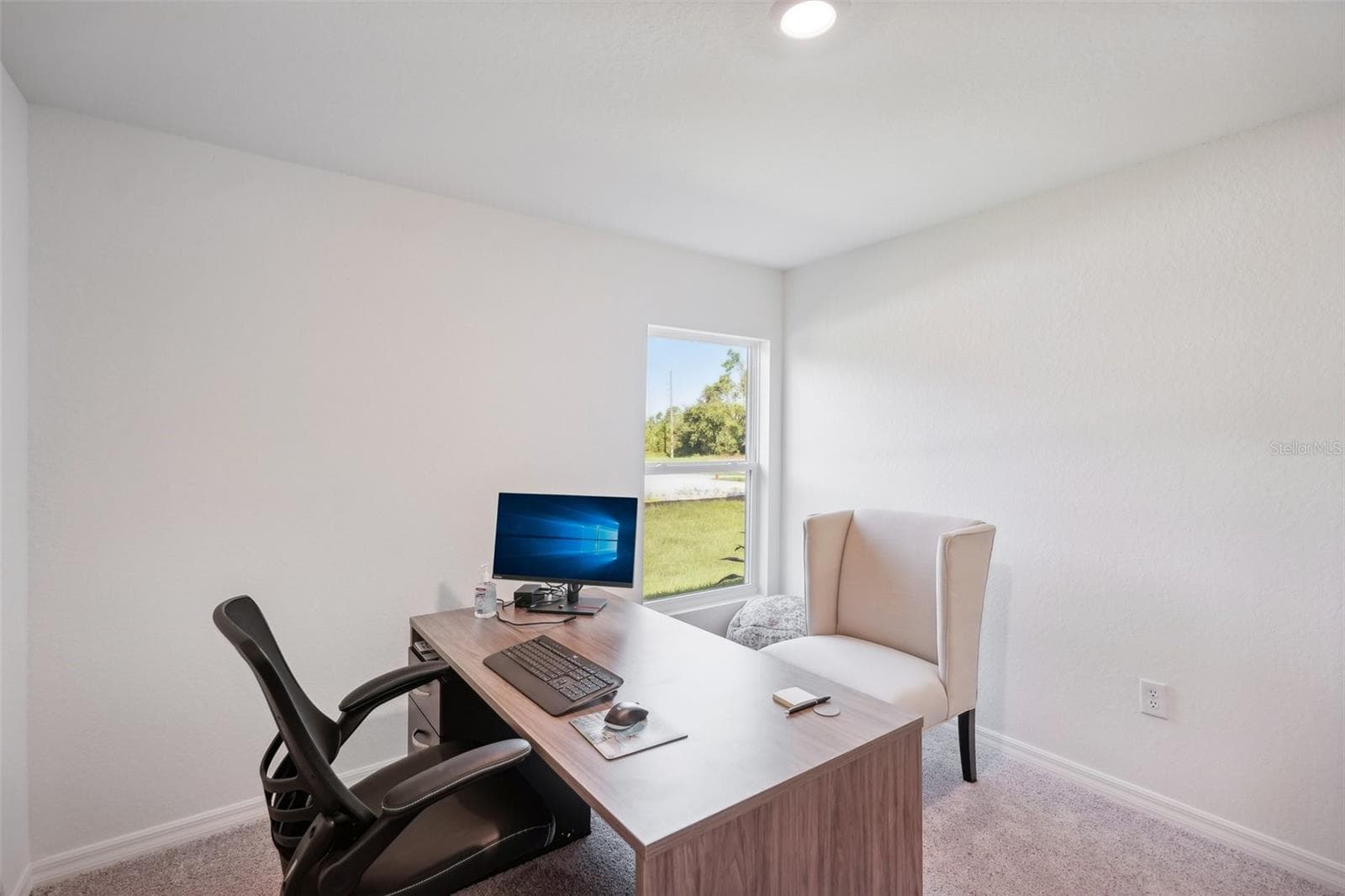 Single Family Residence at 13235 RED BONE AVE, WEEKI WACHEE, photo 27 of 37