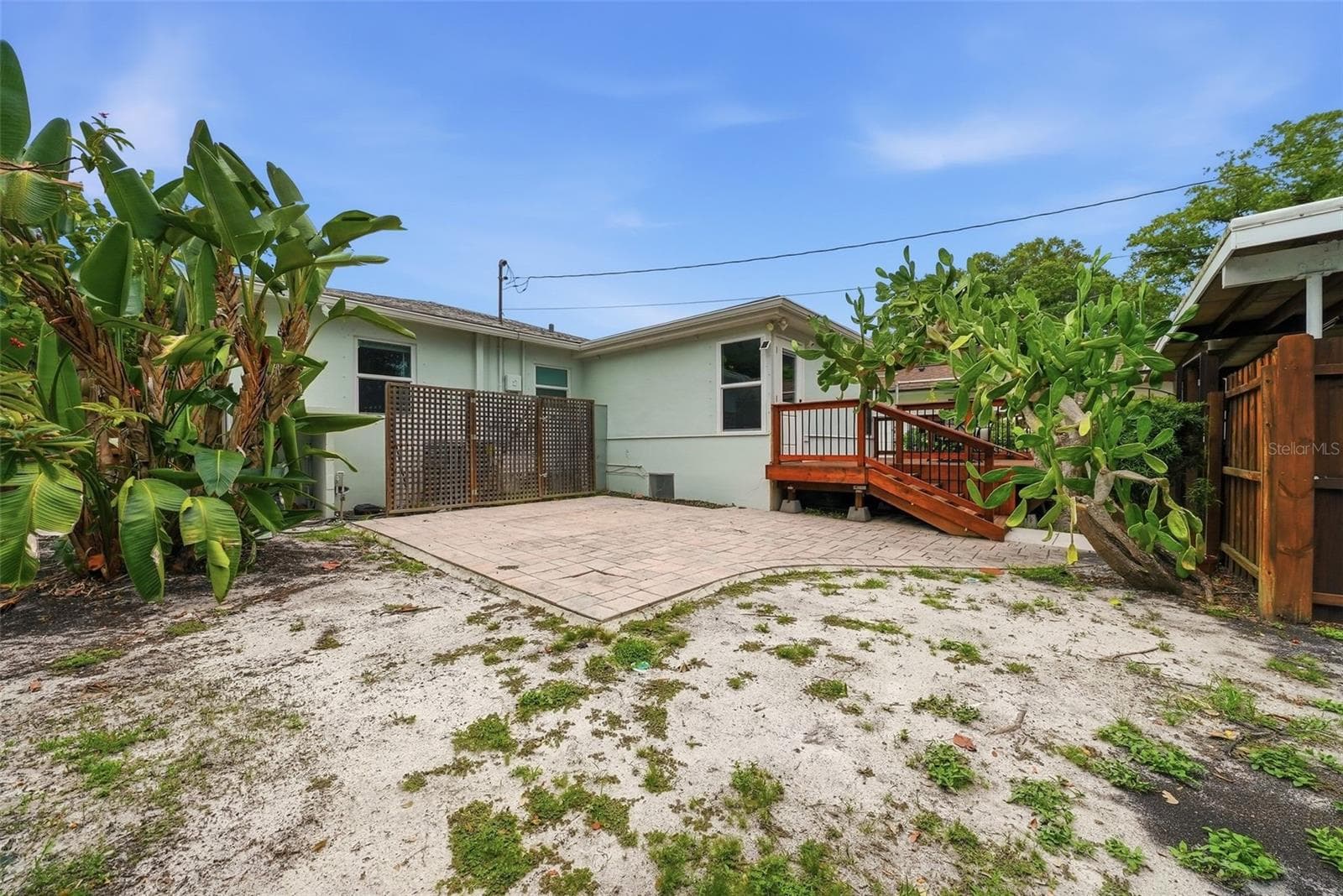 Single Family Residence at 4730 BURLINGTON AVE N, ST PETERSBURG, photo 21 of 31