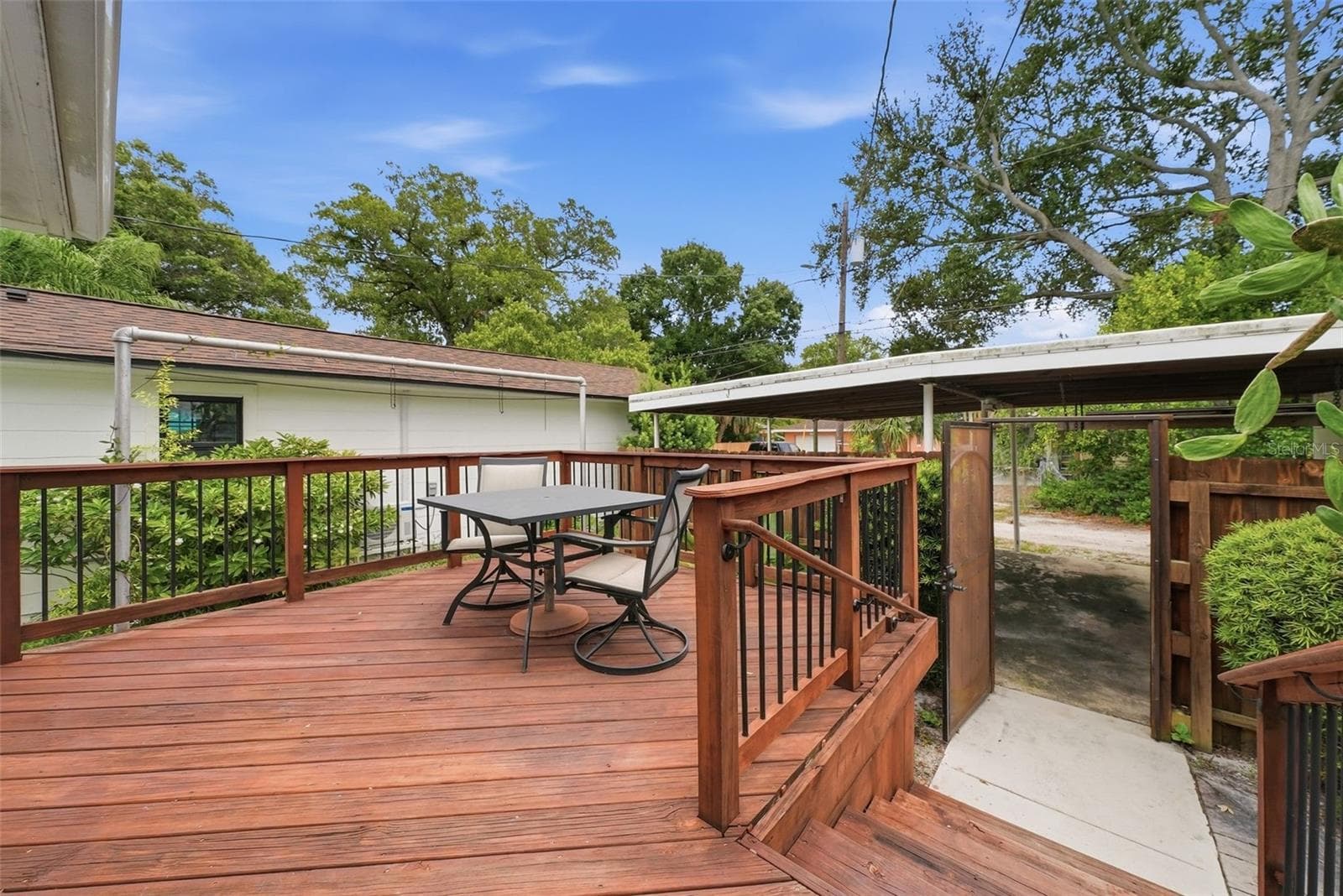 Single Family Residence at 4730 BURLINGTON AVE N, ST PETERSBURG, photo 22 of 31
