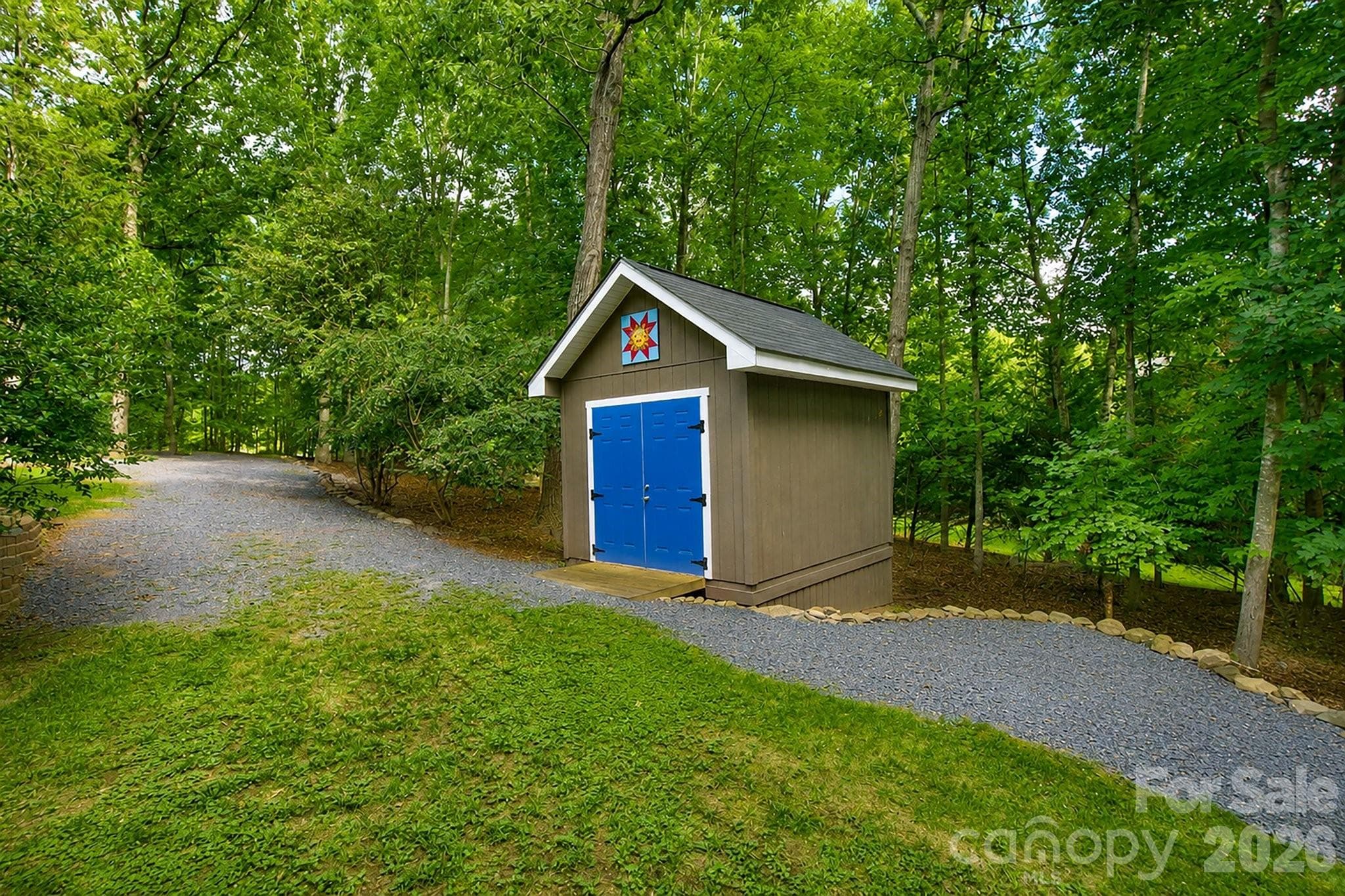 Shed - 265 Westminster Court, Asheboro