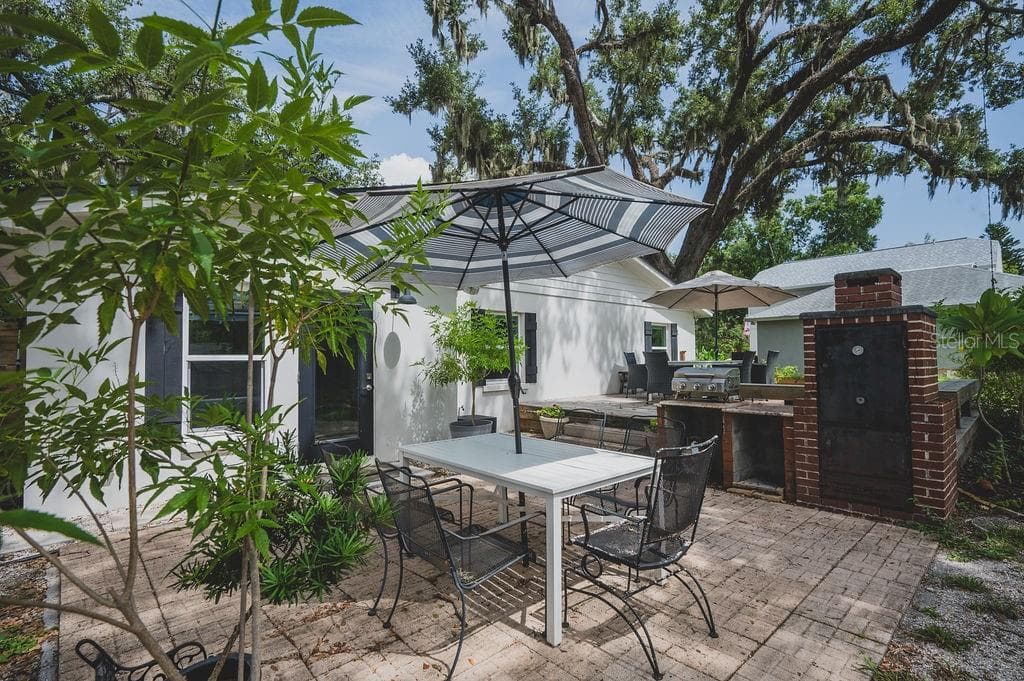 Single Family Residence at 216 18TH ST E, BRADENTON, photo 41 of 43