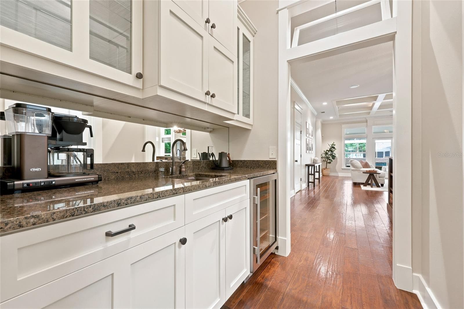 Butler's pantry - 774 SW 134TH WAY, NEWBERRY