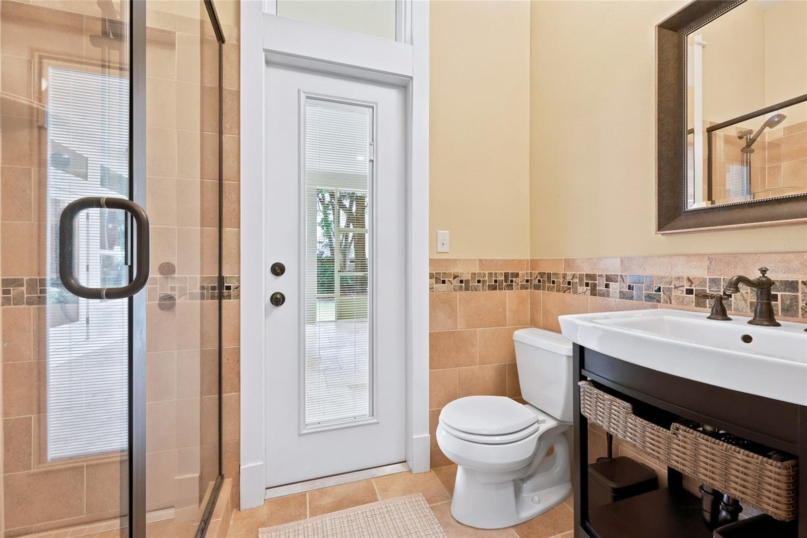 Bath leading to patio and spa - 774 SW 134TH WAY, NEWBERRY