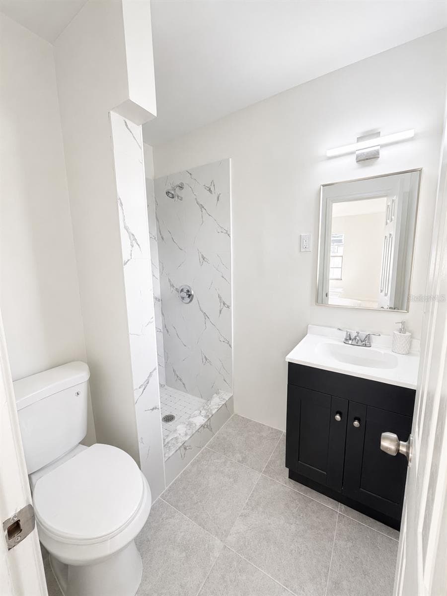 Primary Bath - 3816 W PAXTON AVE, TAMPA