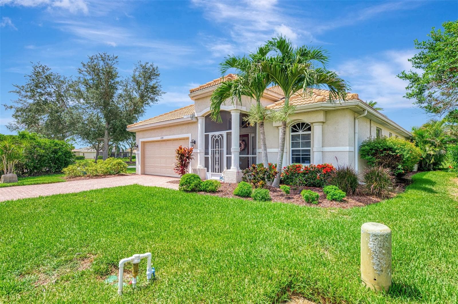 Single Family Residence at 11783 PUMA PATH, VENICE, photo 9 of 99