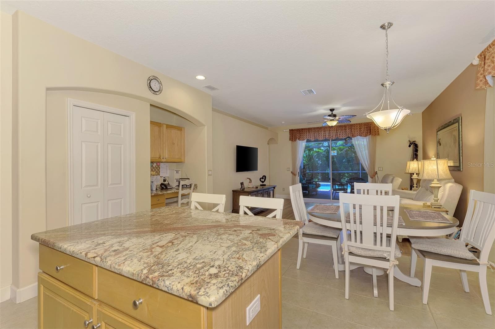 Single Family Residence at 11783 PUMA PATH, VENICE, photo 29 of 99