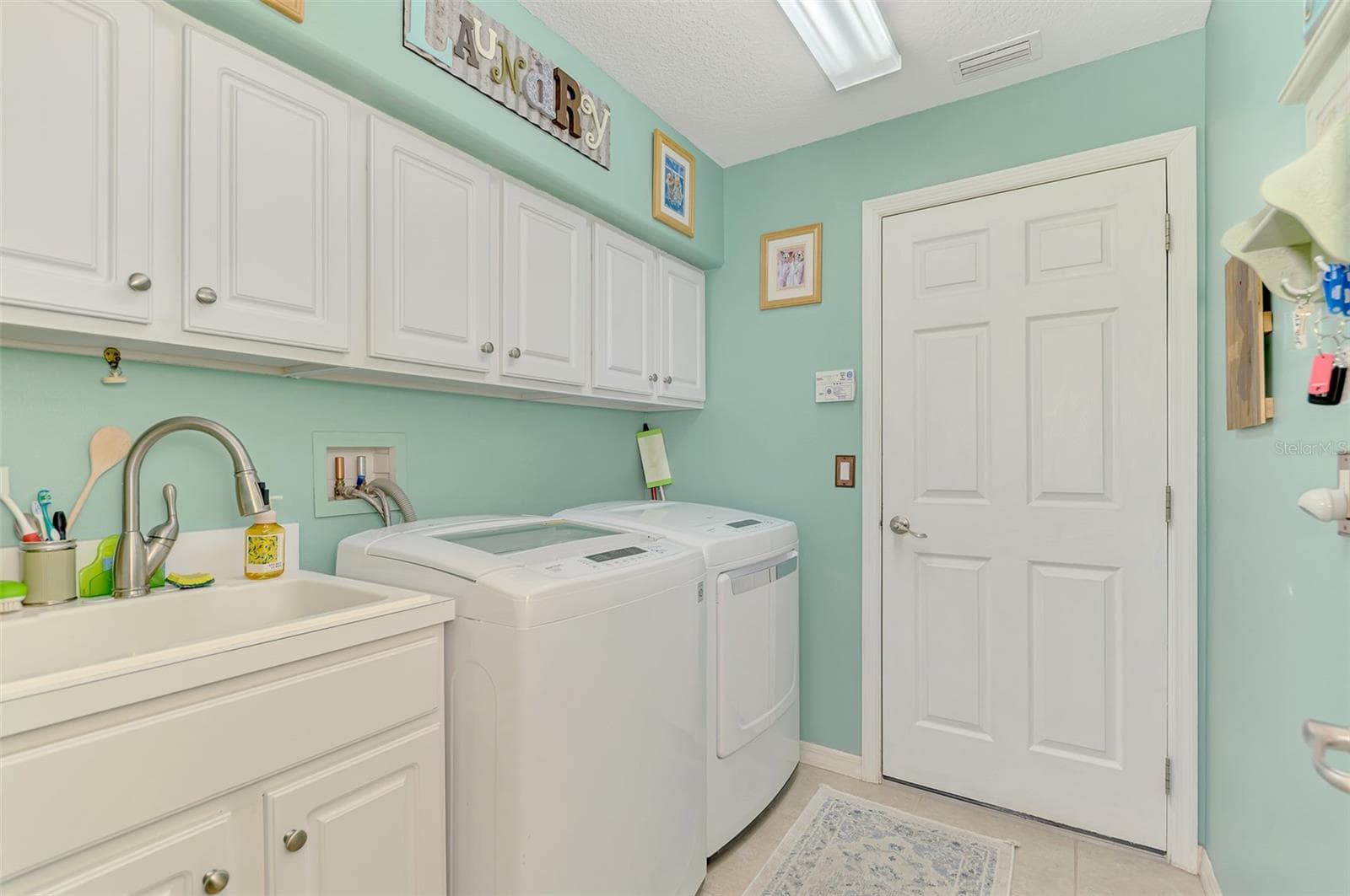 Single Family Residence at 11783 PUMA PATH, VENICE, photo 54 of 99
