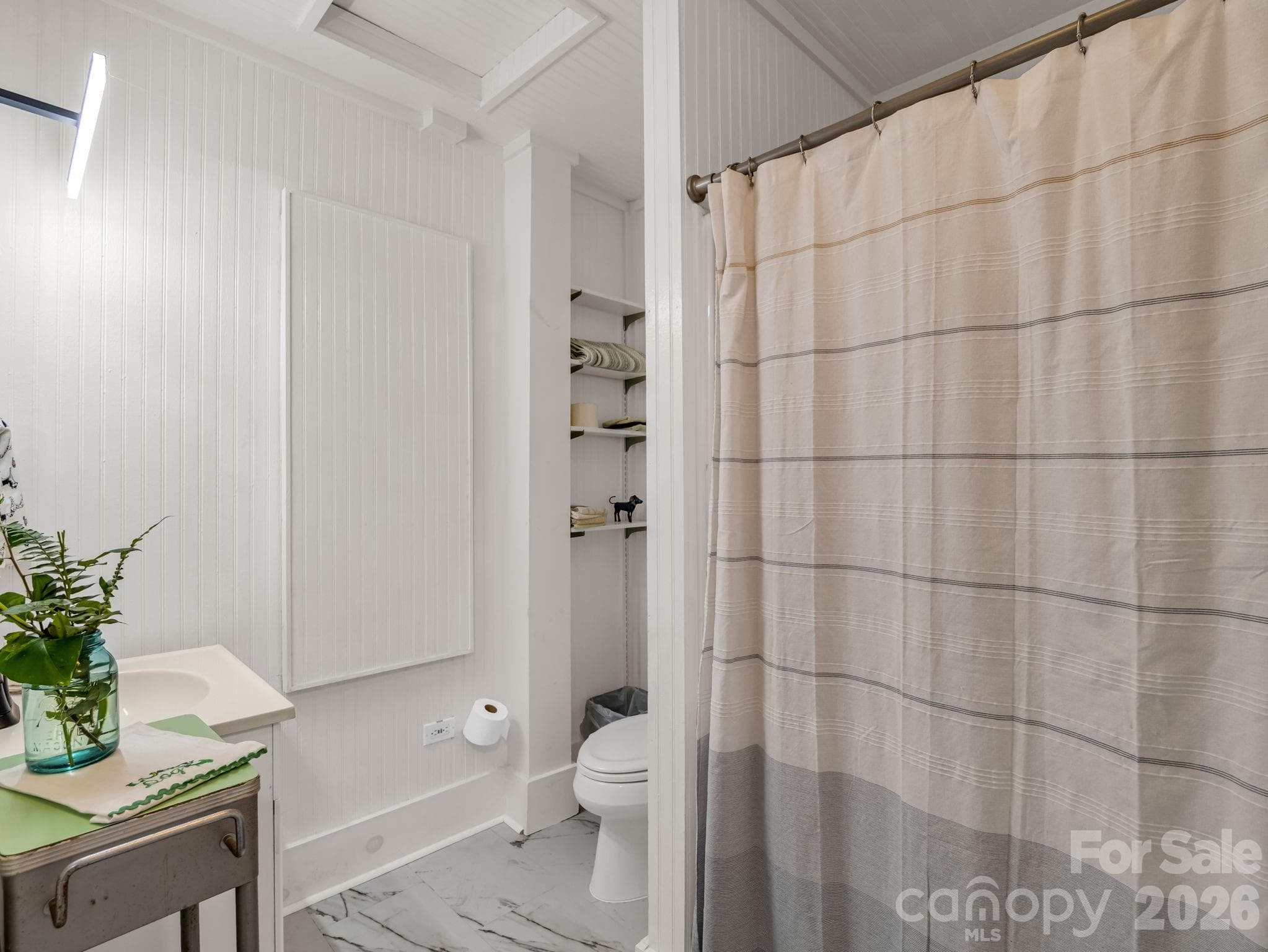 Main-Level Bath - 23 Sunset Drive, Black Mountain