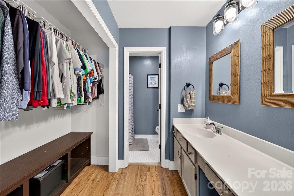 Ensuite #2 - 8220 Legare Court, Charlotte