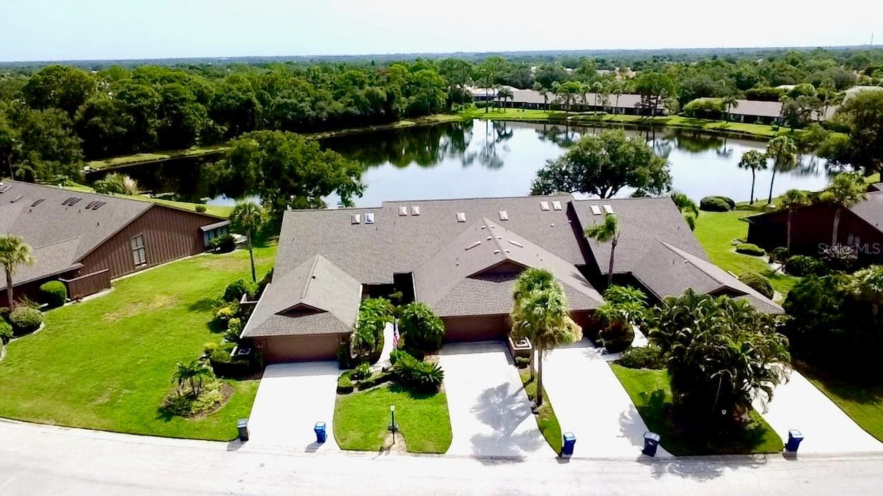 5813 MERION WAY #5813